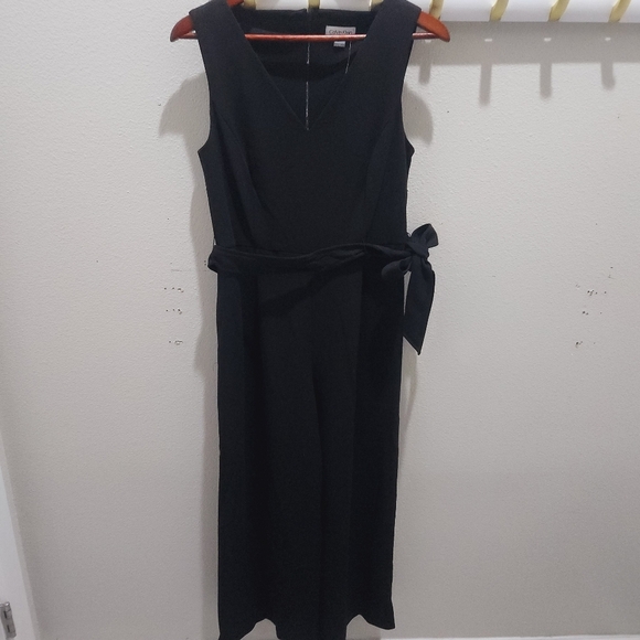 Calvin Klein Women’s 8 Jumpsuit‎ Black V Neck Wide Leg Sleeveless Belted NWOT - Picture 4 of 9